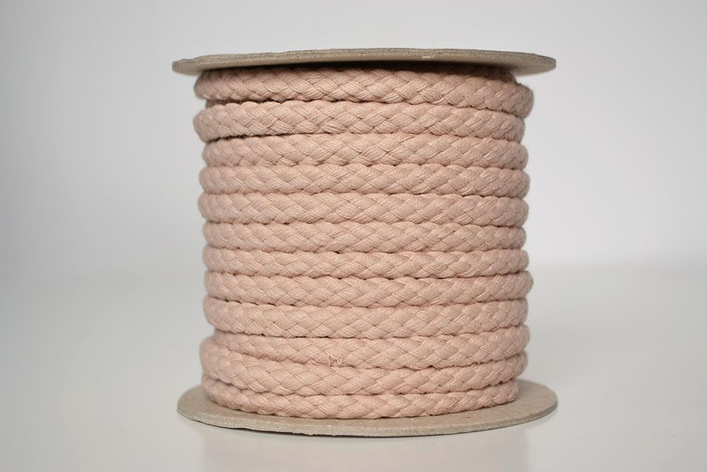 Pletena bombažna vrvica old roza 1cm