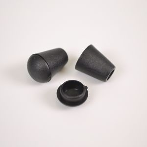 Plastični zaključek za vrvico 4 mm črn - paket 10ks
