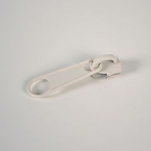 Kovinski ključek TKY z vleko za zadrgo #3 mm ecru