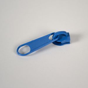 Kovinski ključek TKY z vleko za zadrgo #3 mm modra